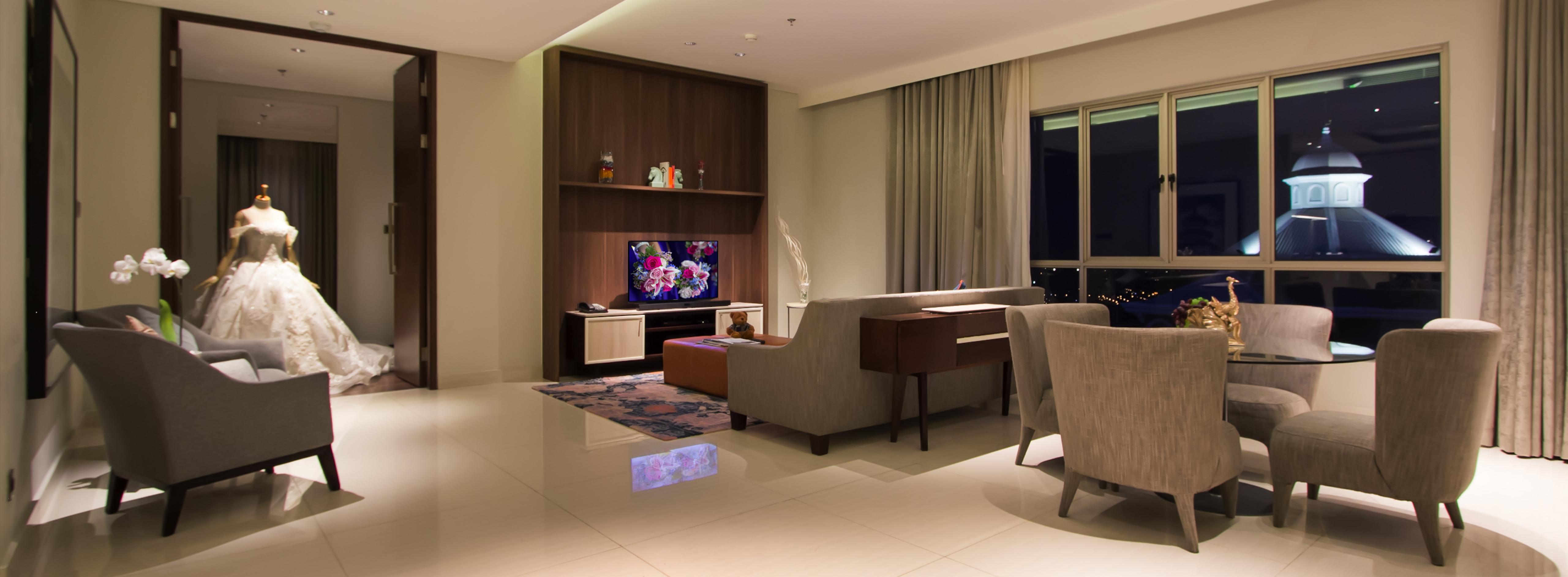 Ascott Waterplace Сурабая Экстерьер фото