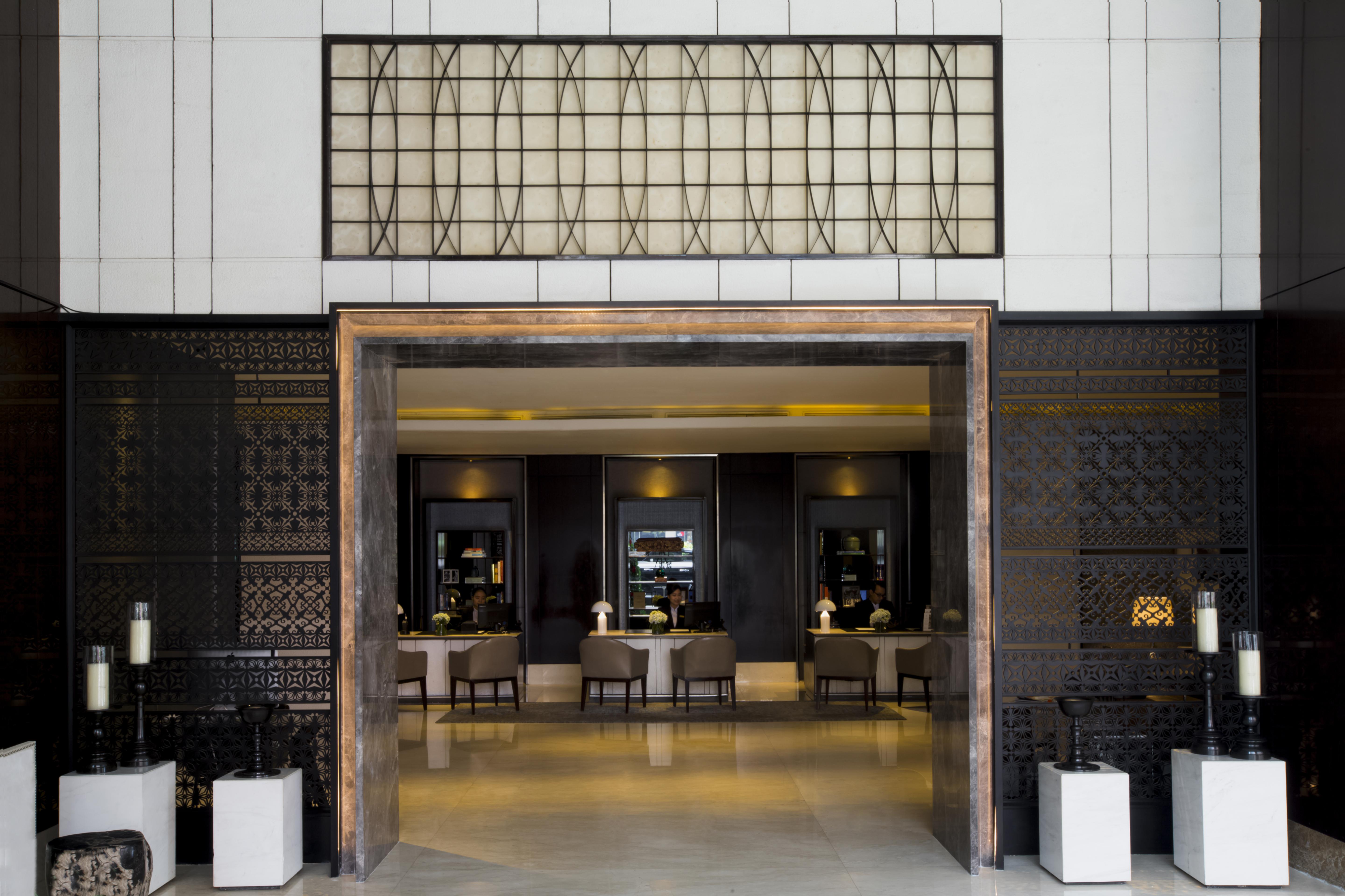 Ascott Waterplace Сурабая Экстерьер фото
